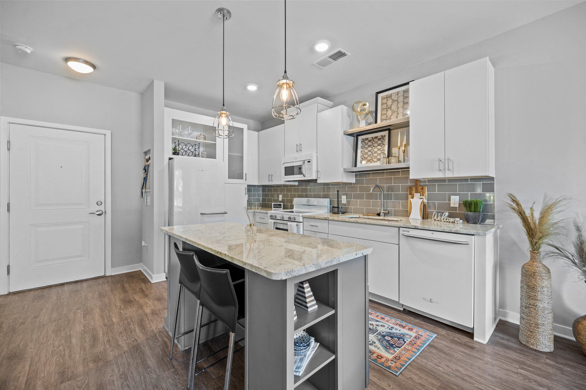 100 Best Apartments in Charlotte, NC (with reviews) RentCafe